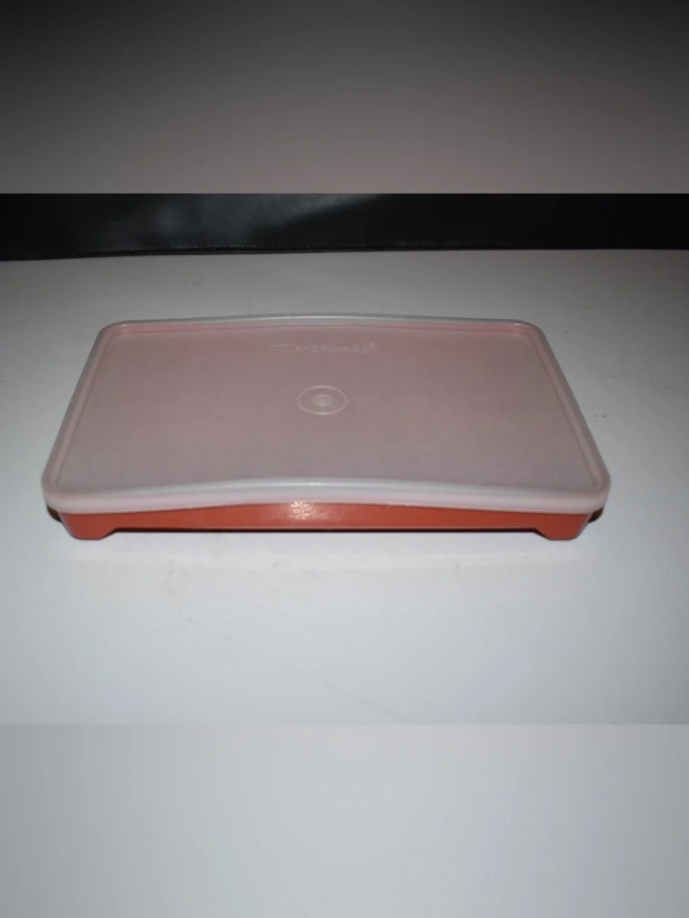 Tupperware Hotdog Container - Picture 1 of 3